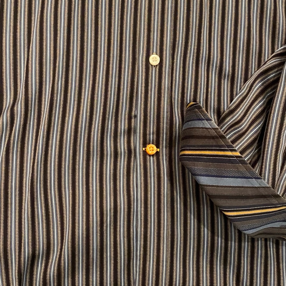 Thomas Dean size medium shirt.